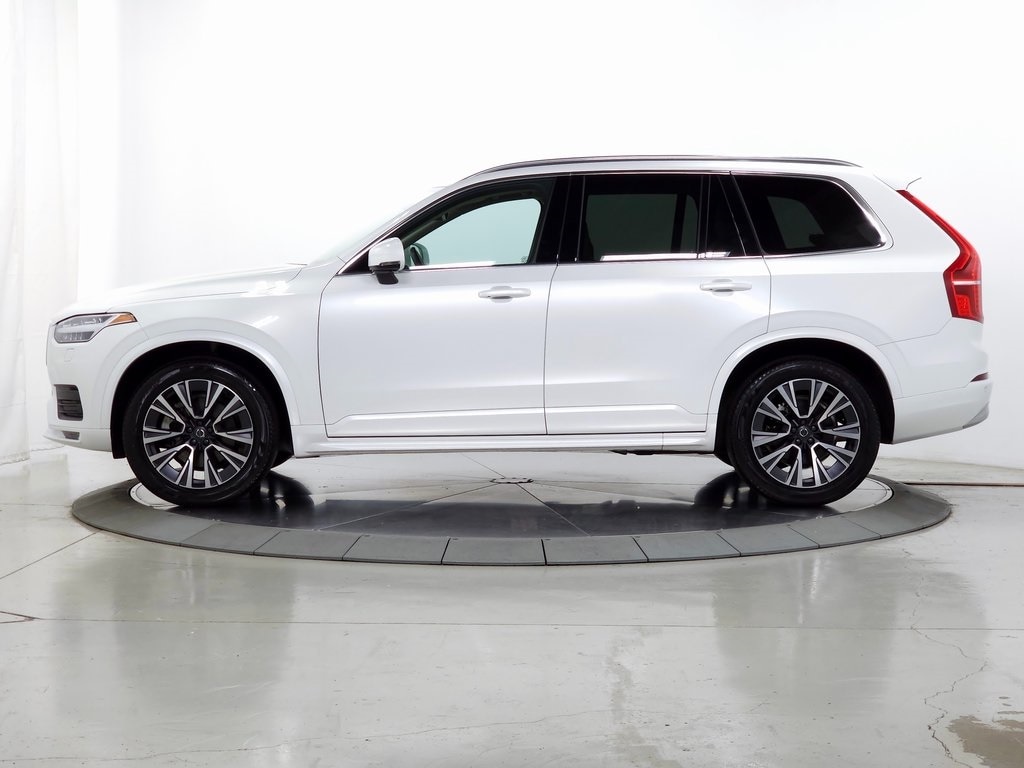 2022 Volvo XC90 T6 Momentum 6