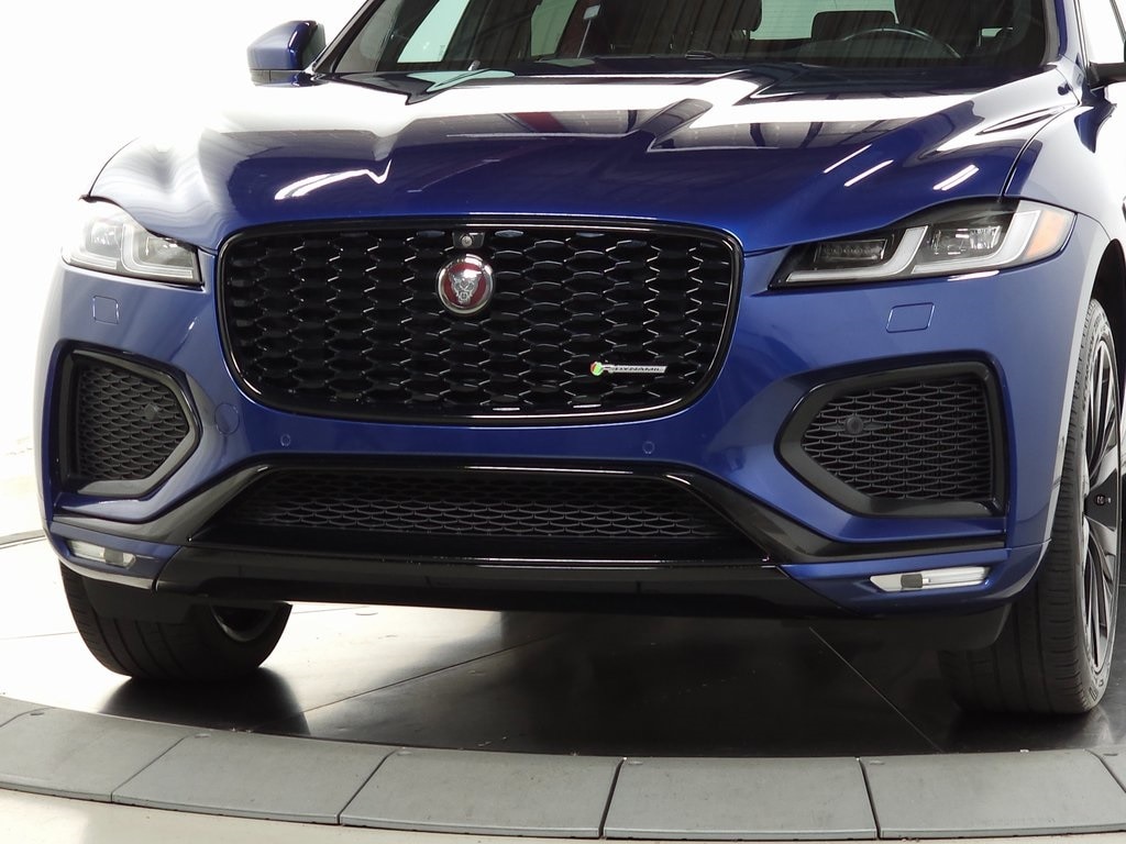 2021 Jaguar F-PACE P400 R-Dynamic S 3