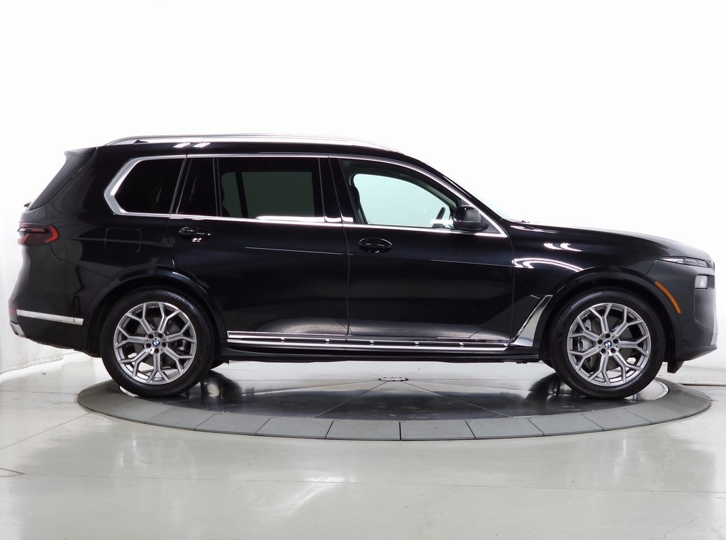 2024 BMW X7 xDrive40i 9