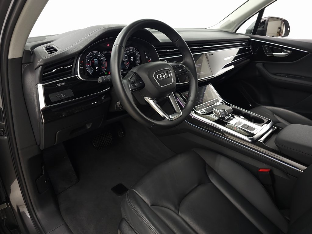 2024 Audi Q7 45 Premium Plus 16