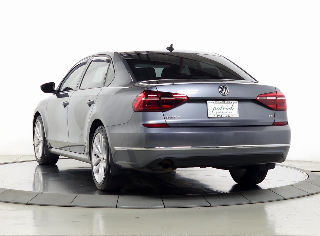 2019 Volkswagen Passat 2.0T Wolfsburg 6