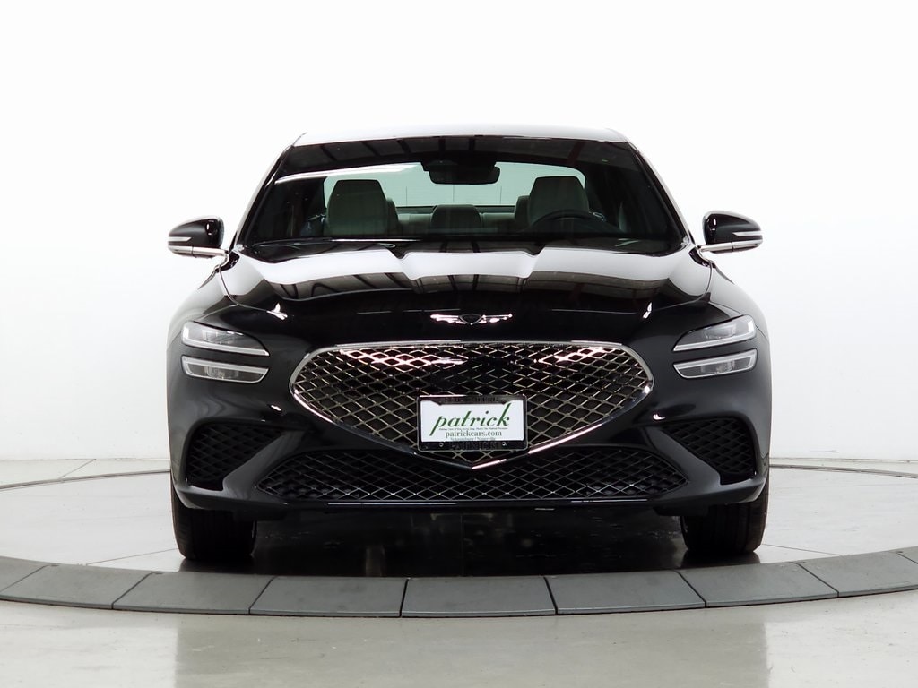 2024 Genesis G70 2.5T 3