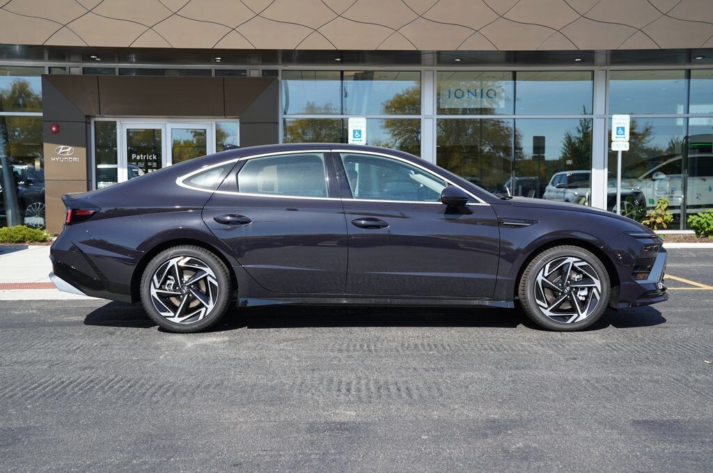 New 2026 Hyundai Sonata SEL Sport Sedan