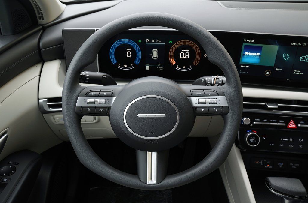 2026 Hyundai Tucson SEL - Photo 11