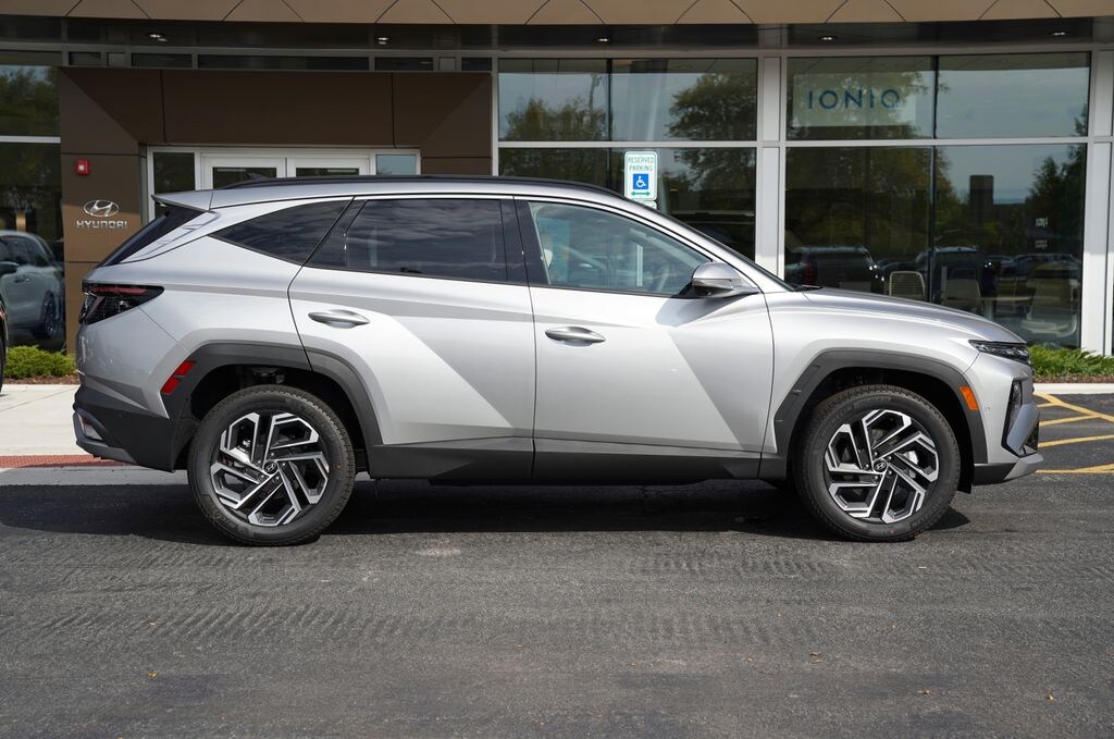 New 2026 Hyundai Tucson Limited SUV
