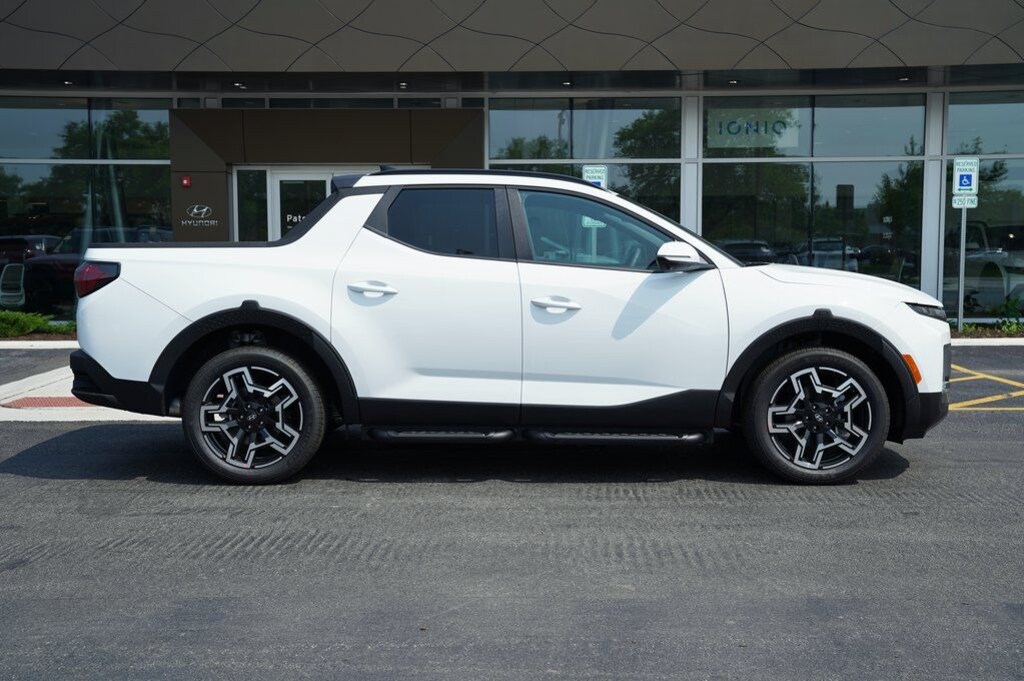 New 2025 Hyundai Santa Cruz Limited Truck Crew Cab