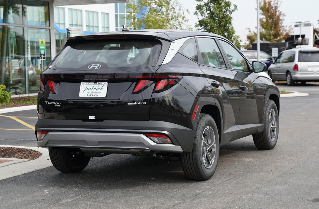 New 2026 Hyundai Tucson Hybrid Blue SE SUV