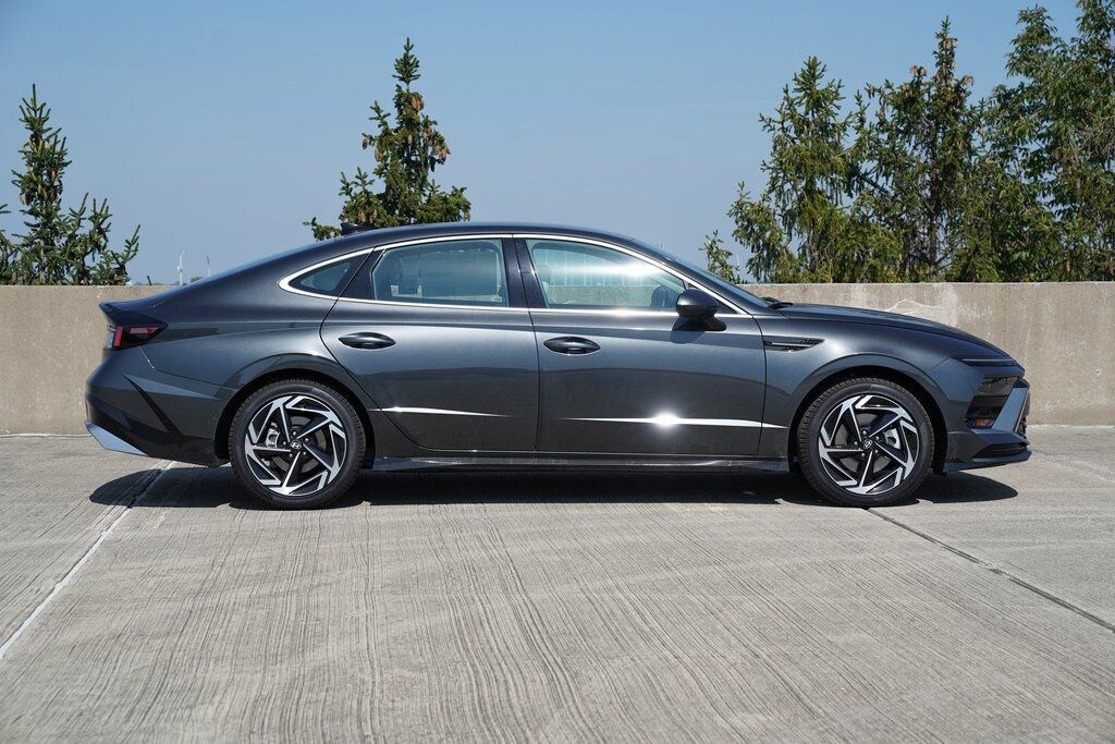 New 2026 Hyundai Sonata SEL Sport Sedan