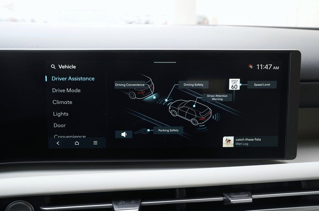 2026 Hyundai Tucson SEL - Photo 14