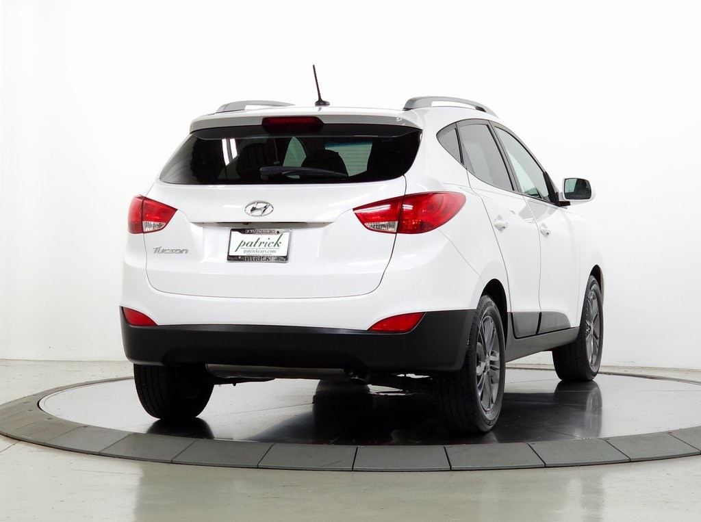 2015 Hyundai Tucson SE 10