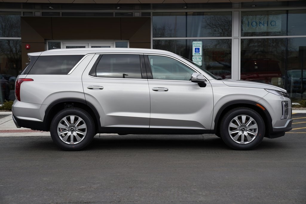 New 2025 Hyundai Palisade SEL SUV