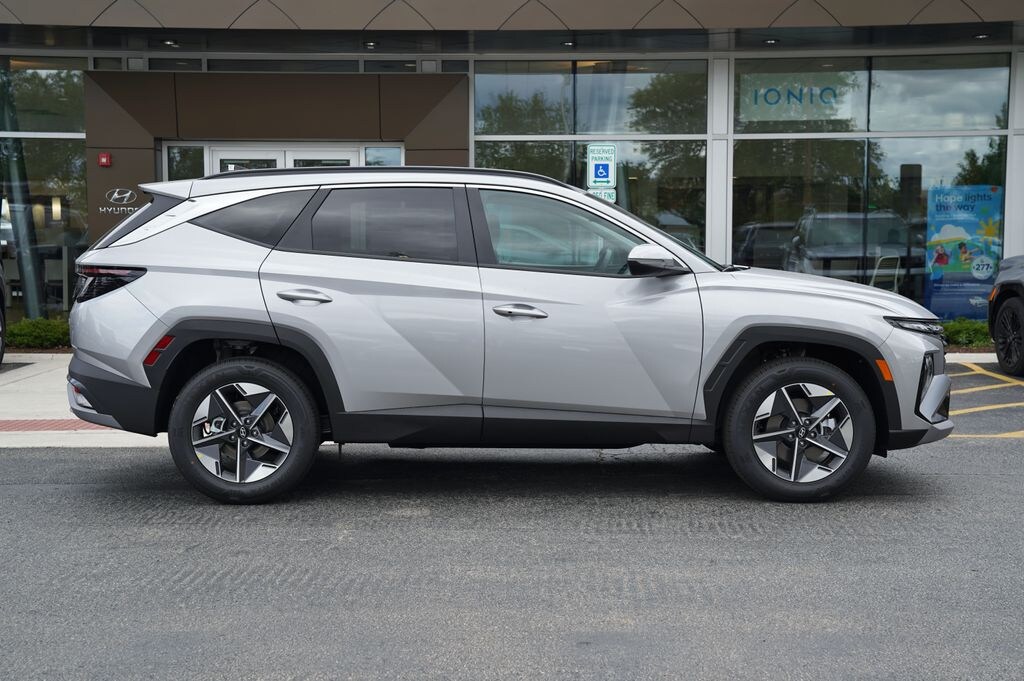 New 2026 Hyundai Tucson Hybrid SEL Convenience SUV