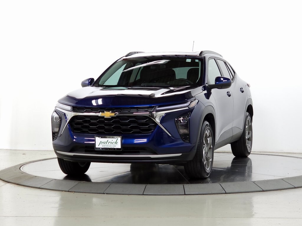 Used 2024 Chevrolet Trax LT SUV