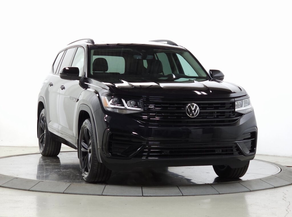 Used 2023 Volkswagen Atlas 3.6L V6 SEL R-Line SUV