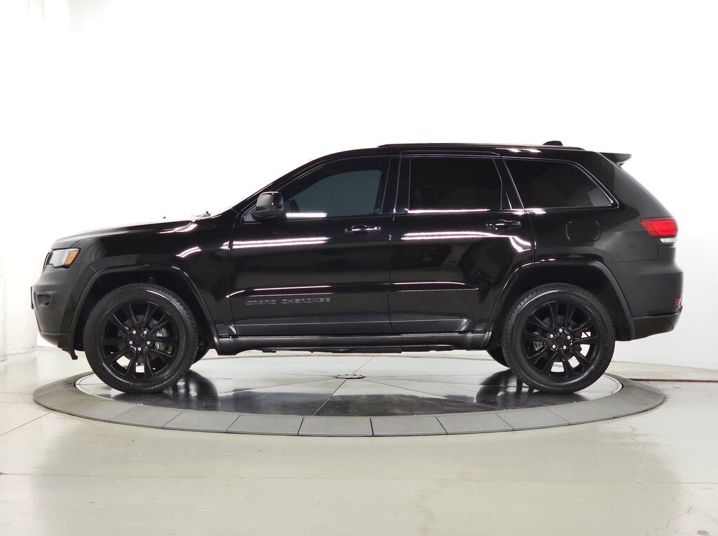 Used 2019 Jeep Grand Cherokee Altitude SUV