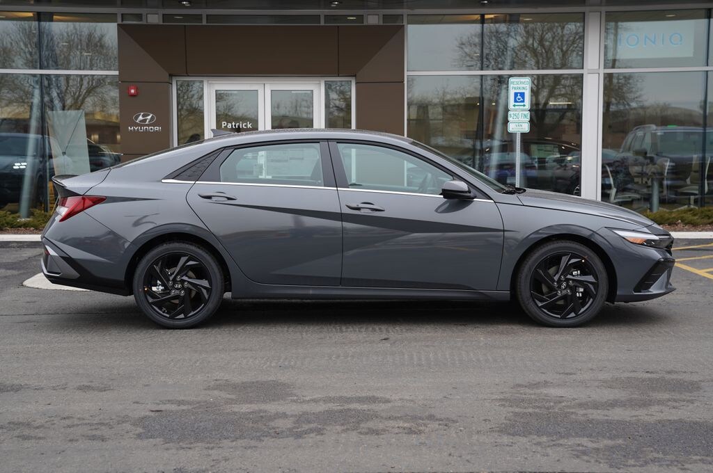 New 2026 Hyundai Elantra SEL Sport Premium Sedan