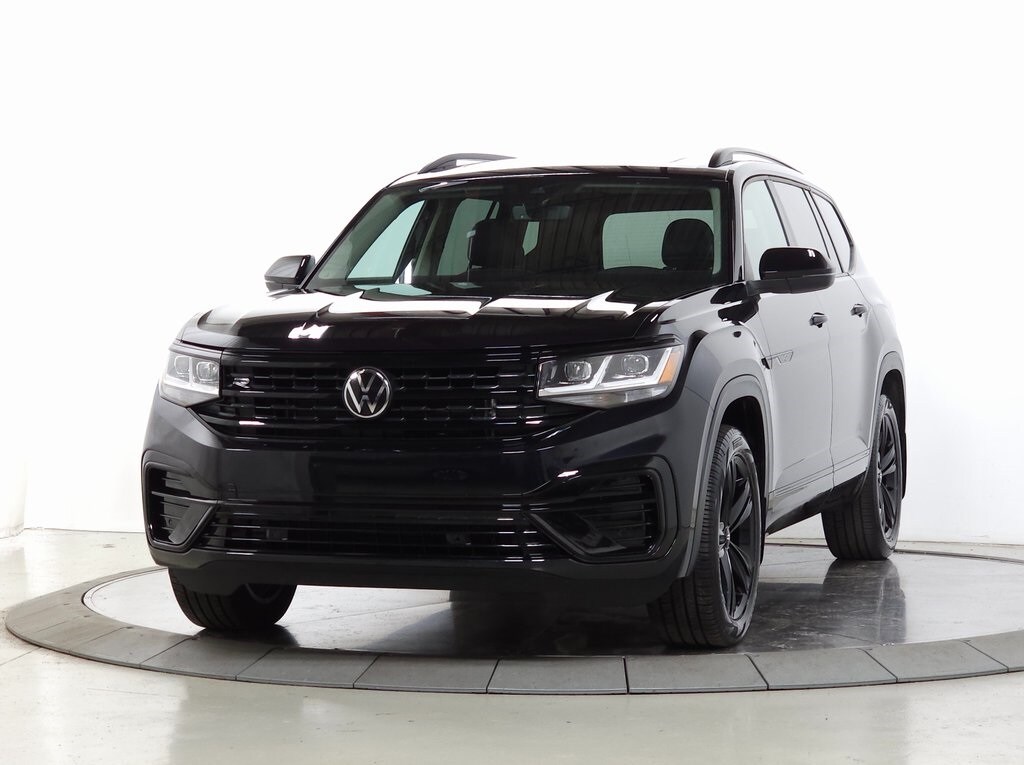 Used 2023 Volkswagen Atlas 3.6L V6 SEL R-Line SUV