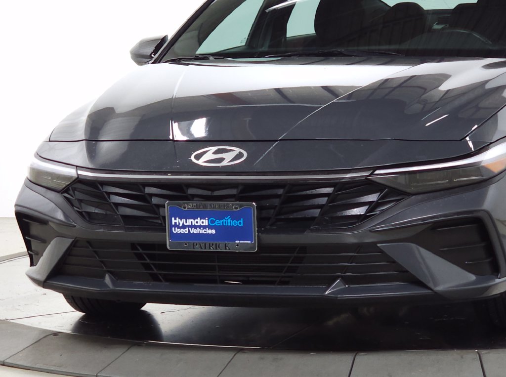 Certified 2025 Hyundai Elantra SEL Sport Sedan