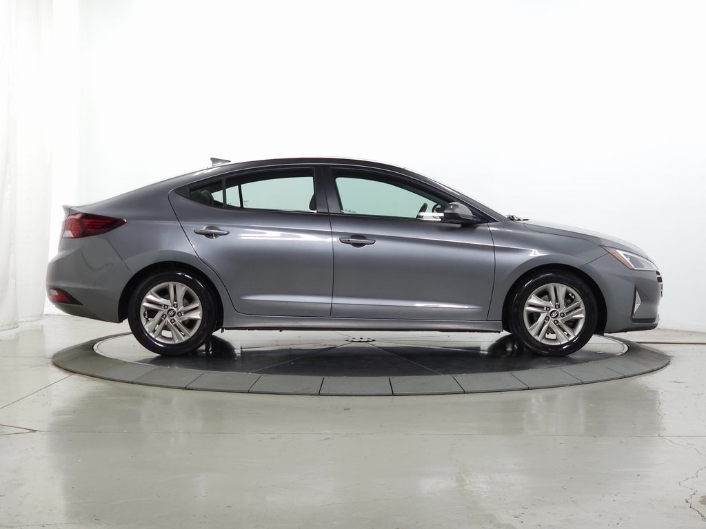 2019 Hyundai Elantra Value Edition 10