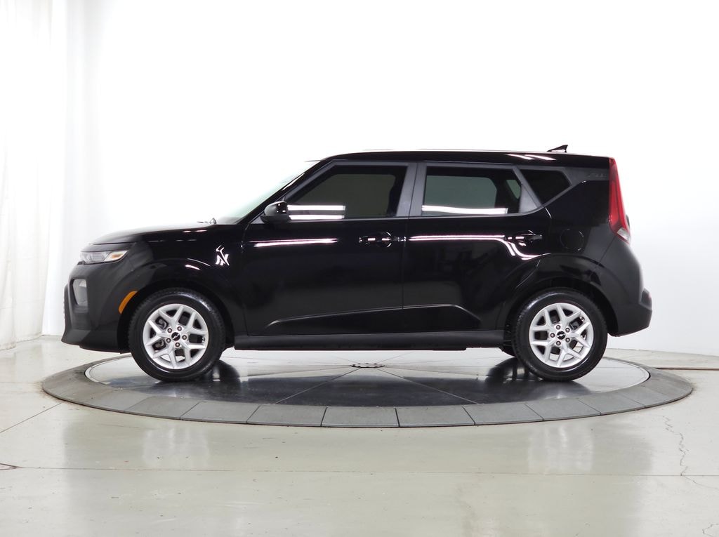 Used 2022 Kia Soul S Hatchback