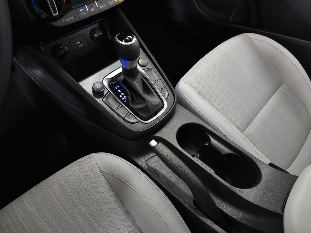2023 Hyundai Kona SEL - Photo 26