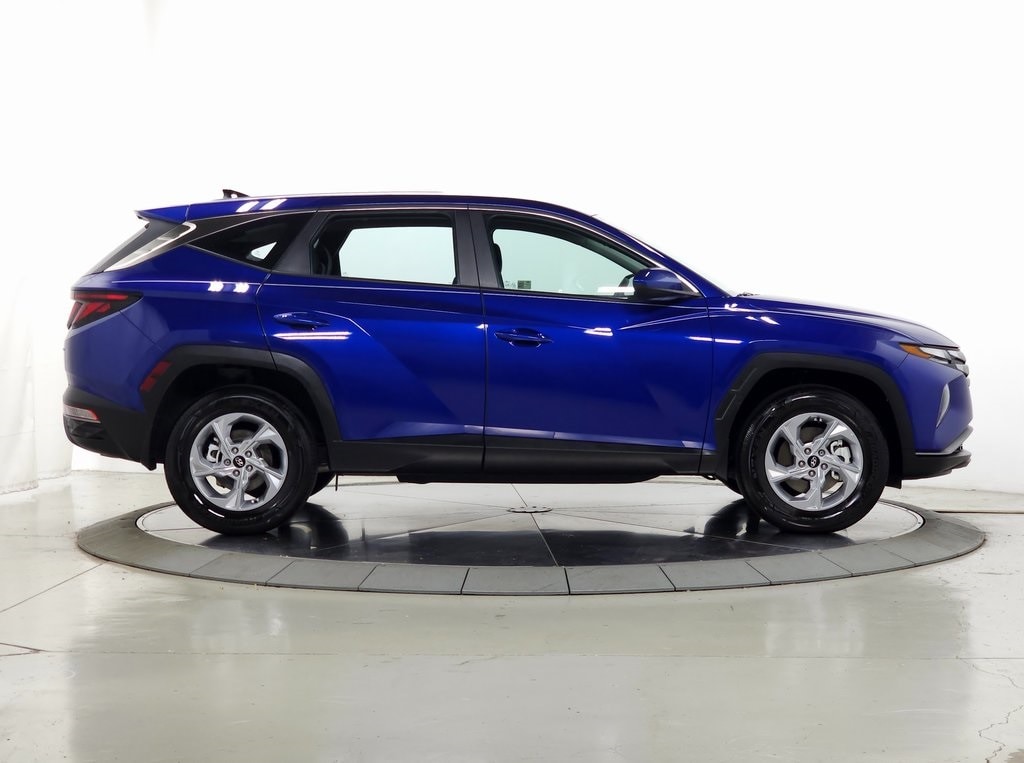 2024 Hyundai Tucson SE 12