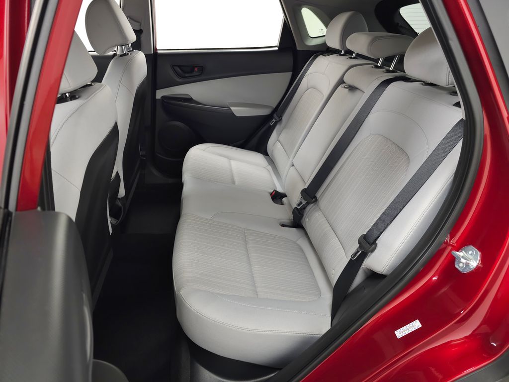 2023 Hyundai Kona SEL - Photo 28