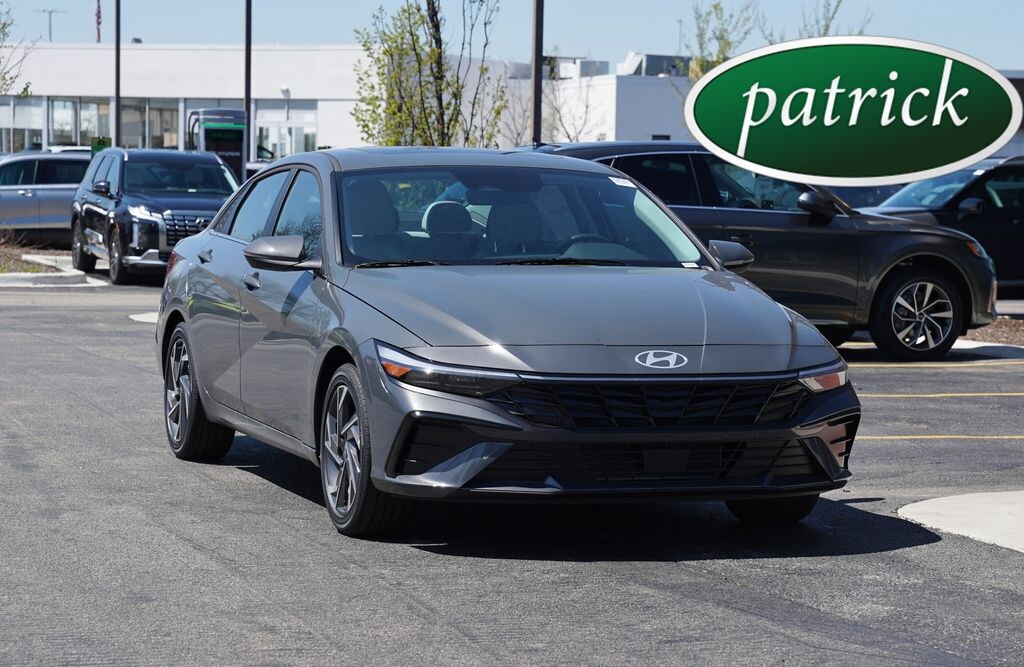 New 2026 Hyundai Elantra Limited Sedan