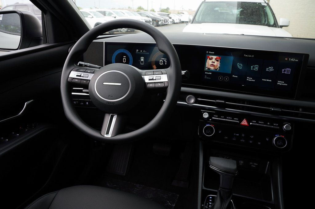 2025 Hyundai Santa Cruz SEL - Photo 14