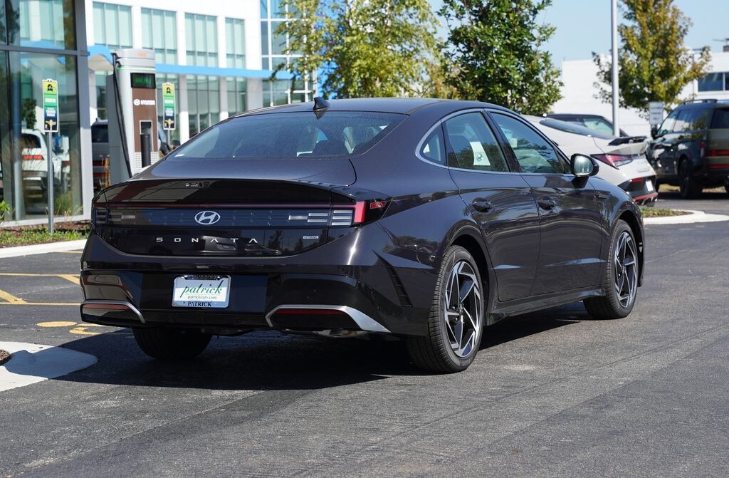 New 2026 Hyundai Sonata SEL Sport Sedan