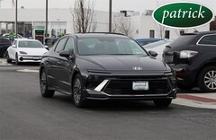 2025 Hyundai Sonata Hybrid SEL Sedan