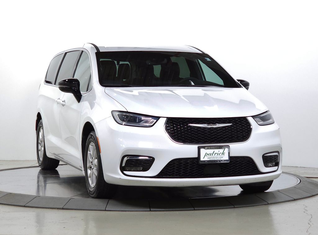  Chrysler Pacifica
