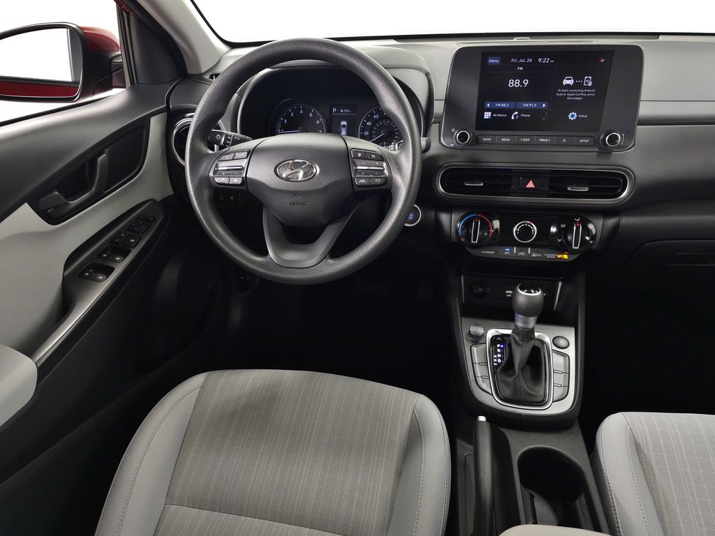 2023 Hyundai Kona SEL - Photo 17