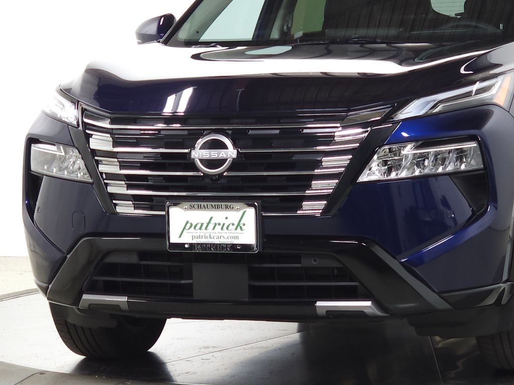 Used 2025 Nissan Rogue Platinum SUV