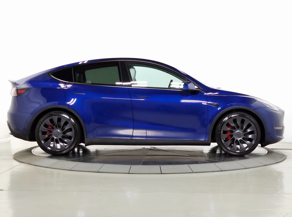 2020 Tesla Model Y Performance 13