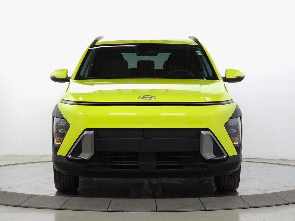 Certified 2025 Hyundai Kona SEL Convenience SUV