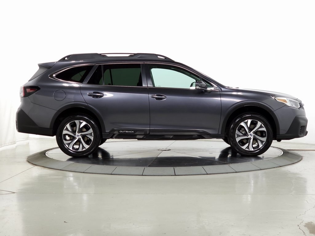 2022 Subaru Outback Limited 13