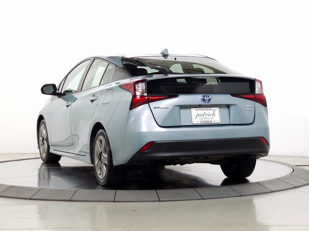 2019 Toyota Prius L 6