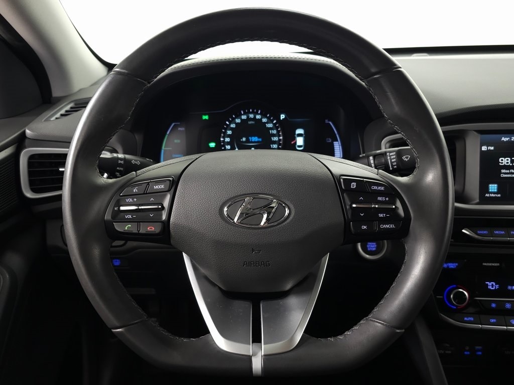 2017 Hyundai Ioniq Hybrid Limited 22
