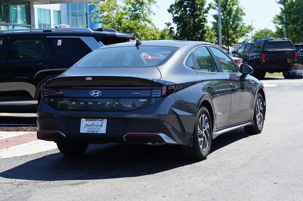 New 2026 Hyundai Sonata Hybrid Blue Sedan