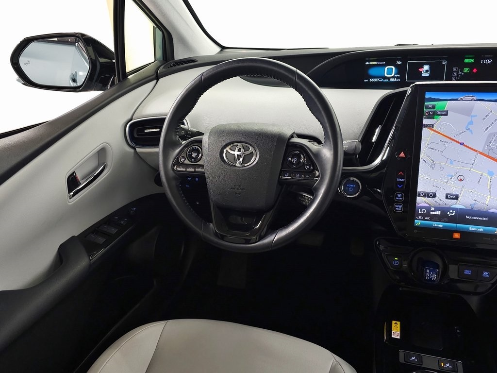 2019 Toyota Prius L 15