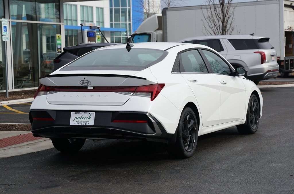 New 2026 Hyundai Elantra SEL Sport Premium Sedan