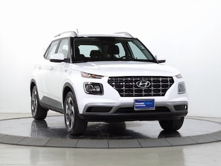 Used 2025 Hyundai Venue SEL SUV for sale near Naperville, Hoffman Estates & Aurora IL