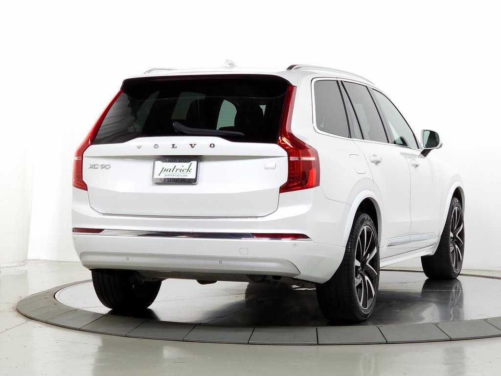 2022 Volvo XC90 Recharge Plug-In Hybrid T8 Inscription Expression 7 Passenger 8