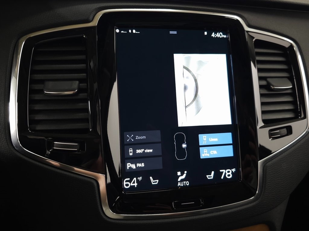 2022 Volvo XC90 Recharge Plug-In Hybrid T8 Inscription Expression 7 Passenger 32