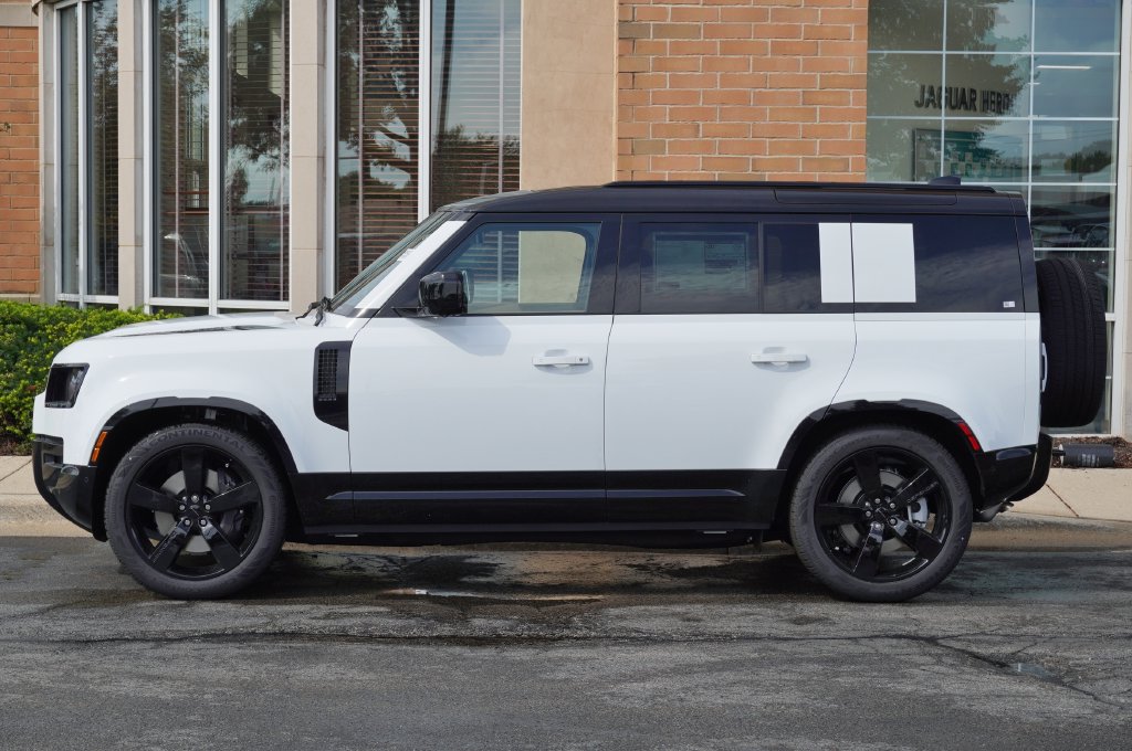 New 2026 Land Rover Defender 110 X-Dynamic SE SUV