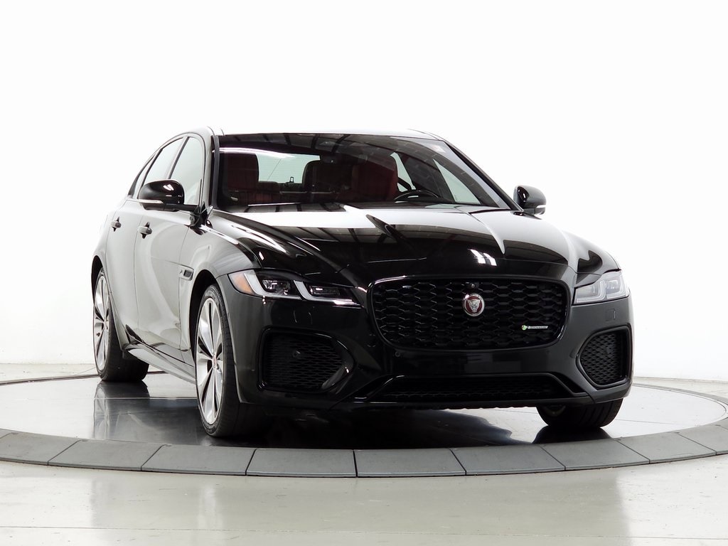 2021 Jaguar XF R-Dynamic SE 9