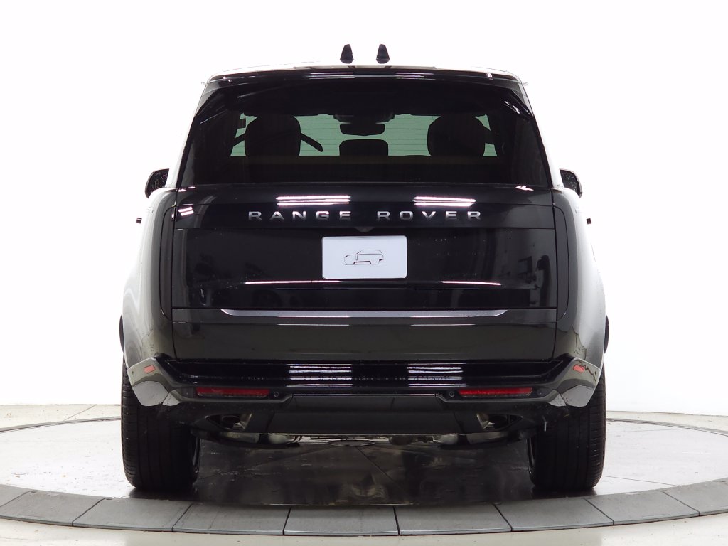 Used 2026 Land Rover Range Rover SE SUV