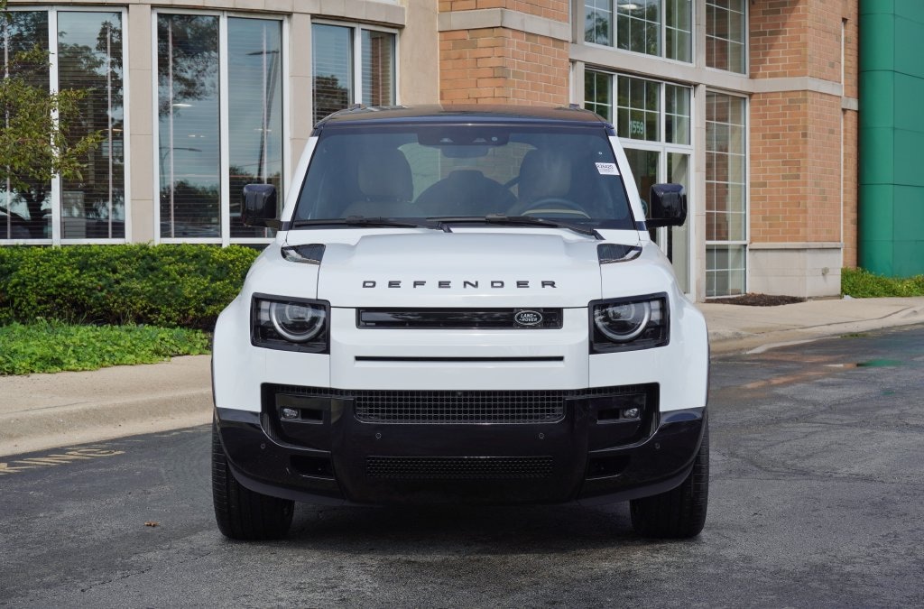 New 2026 Land Rover Defender 110 X-Dynamic SE SUV