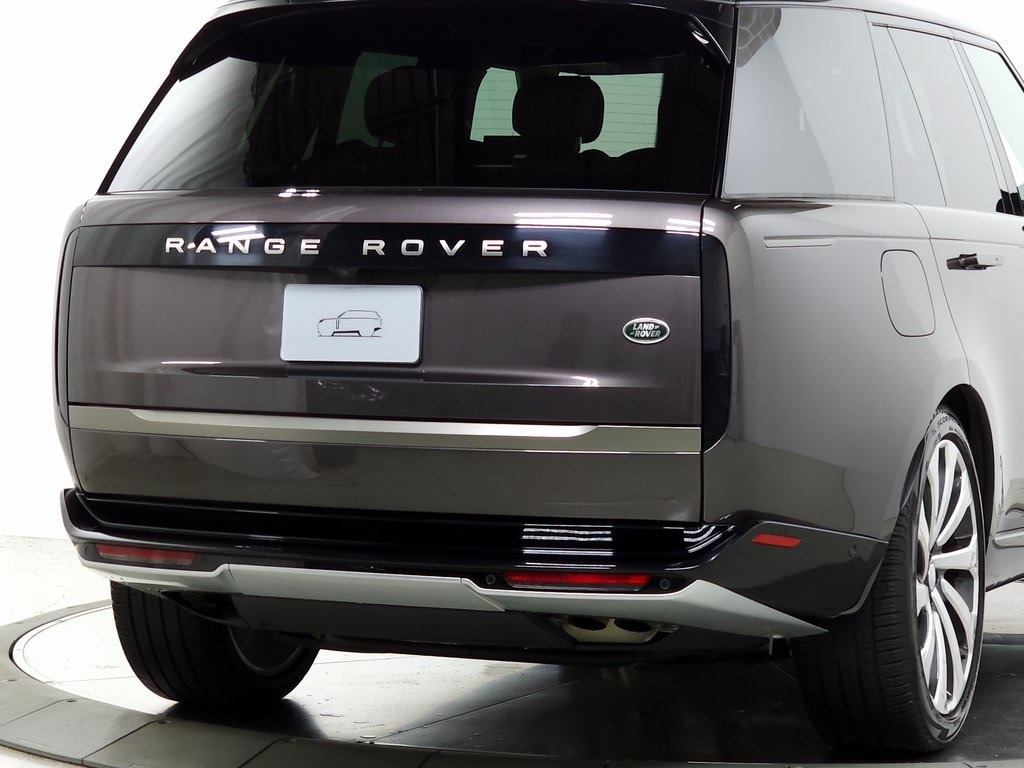 2023 Land Rover Range Rover Autobiography 9